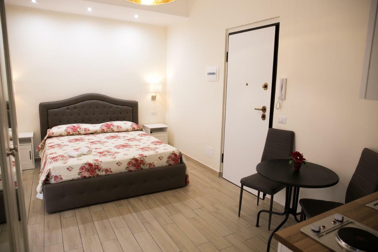 Ludovica Home Giardini Naxos Εξωτερικό φωτογραφία